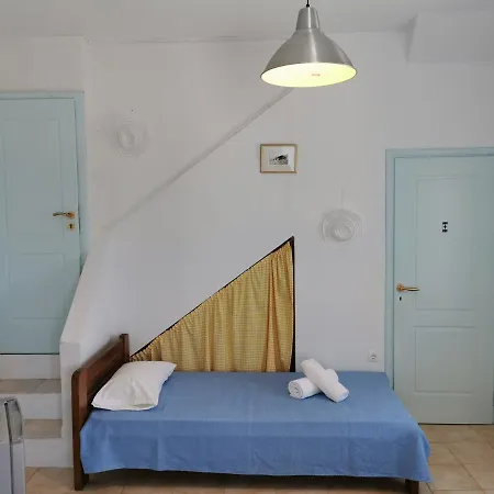 Remvi Amorgos *